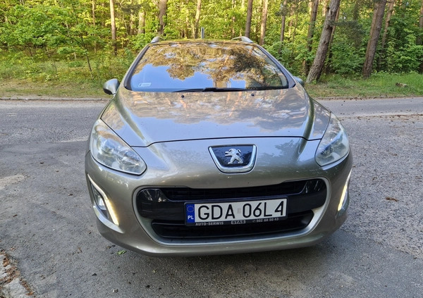 Peugeot 308 cena 16900 przebieg: 287000, rok produkcji 2011 z Korsze małe 67